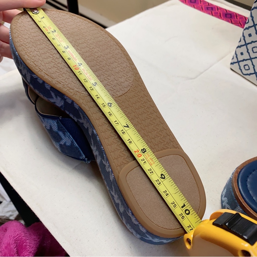 Michael Kors Indira Logo Jacquard Platform Slide Sandal size 10 - Picture 11 of 13